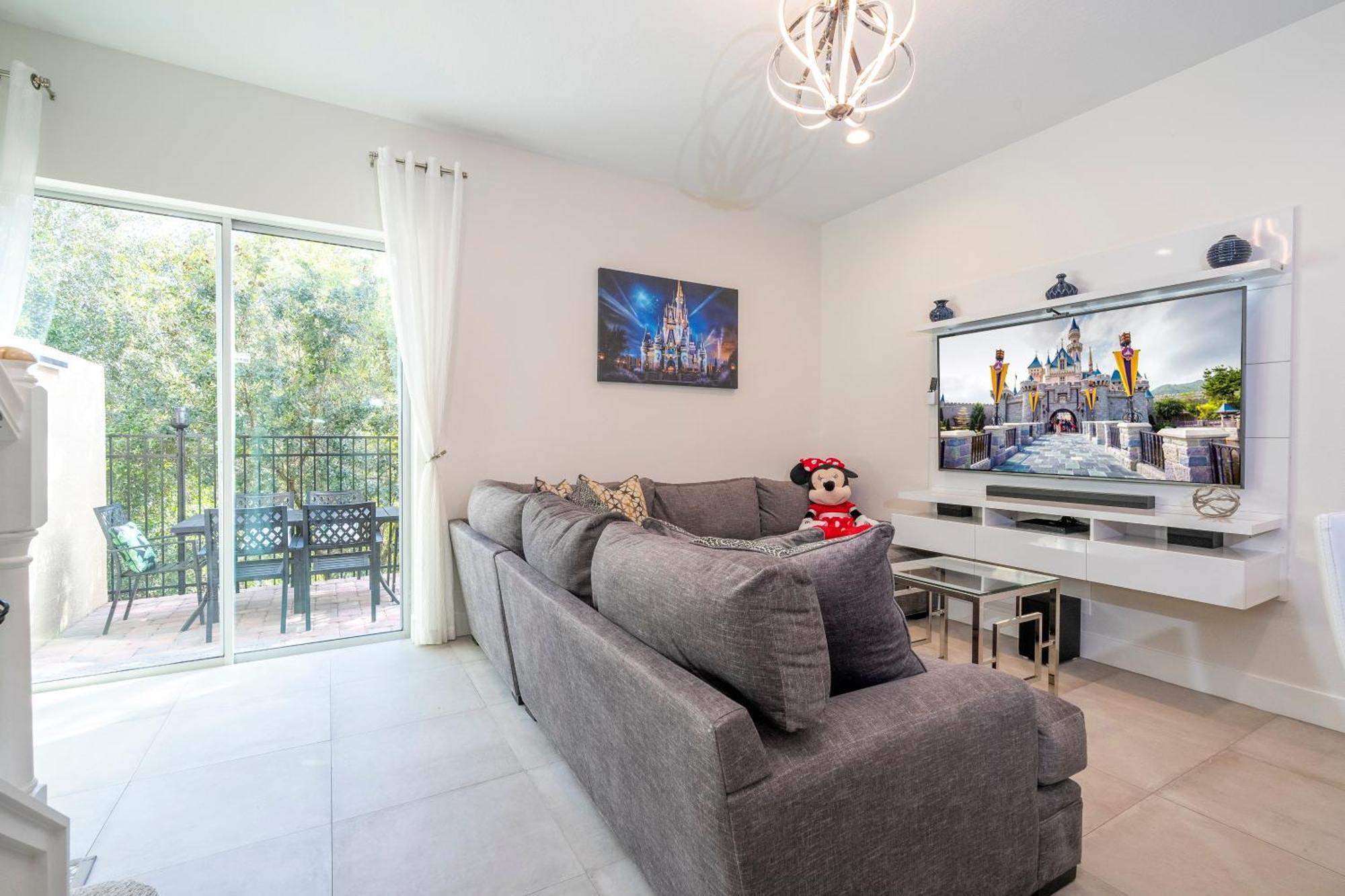 Themed House 5 Min To Parks, Heated Pool, Jacuzzi, Gym And Casa vacanze *