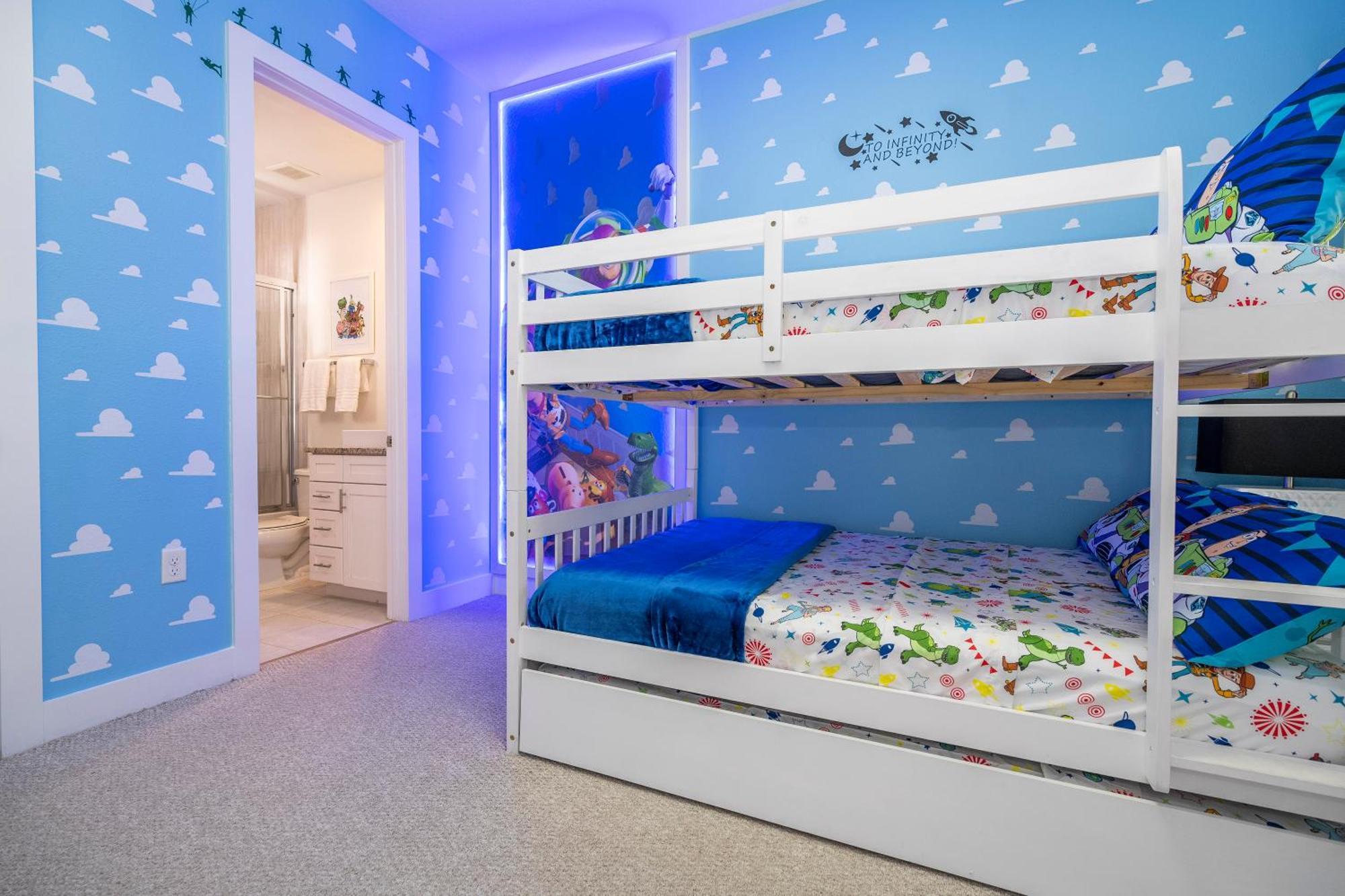 Themed House 5 Min To Parks, Heated Pool, Jacuzzi, Gym And Hébergement de vacances *