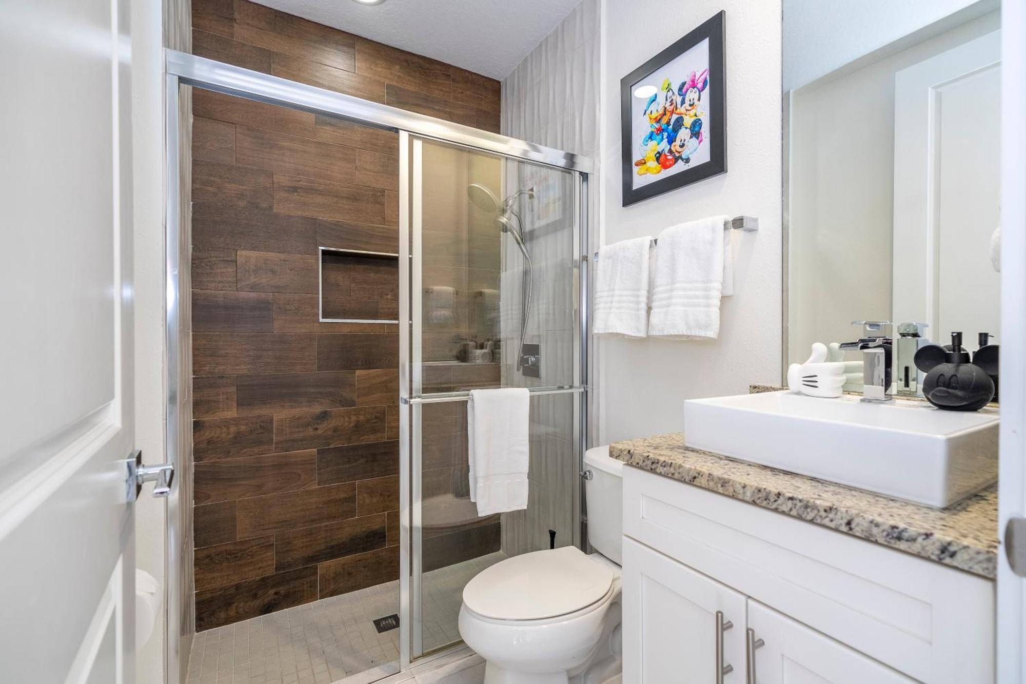 Themed House 5 Min To Parks, Heated Pool, Jacuzzi, Gym And Hébergement de vacances Orlando